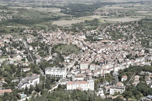 Chatel Guyon