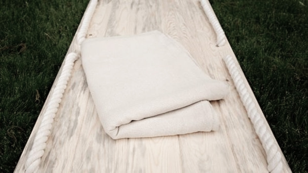 Drap funéraire blanc