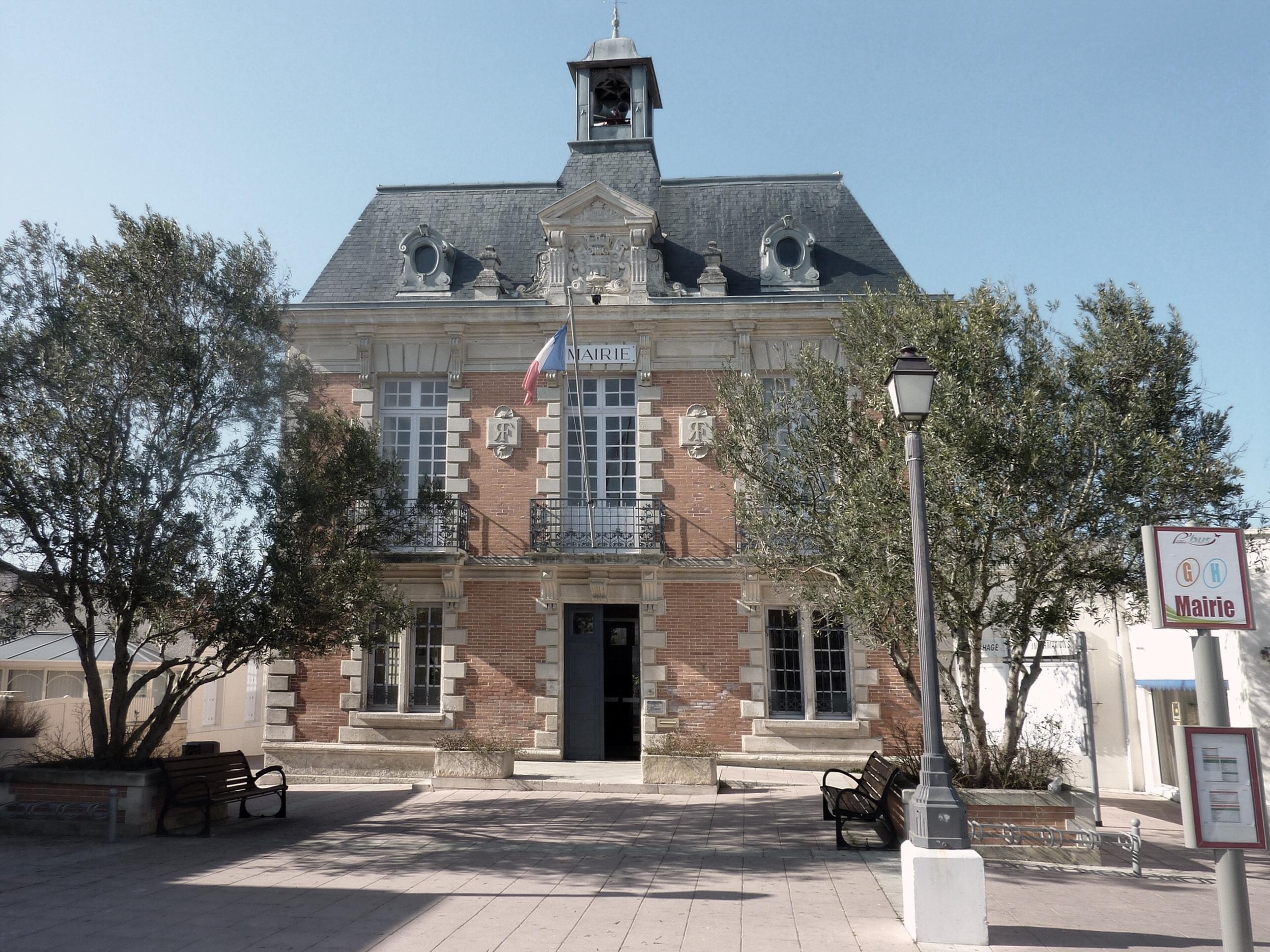 Fouras