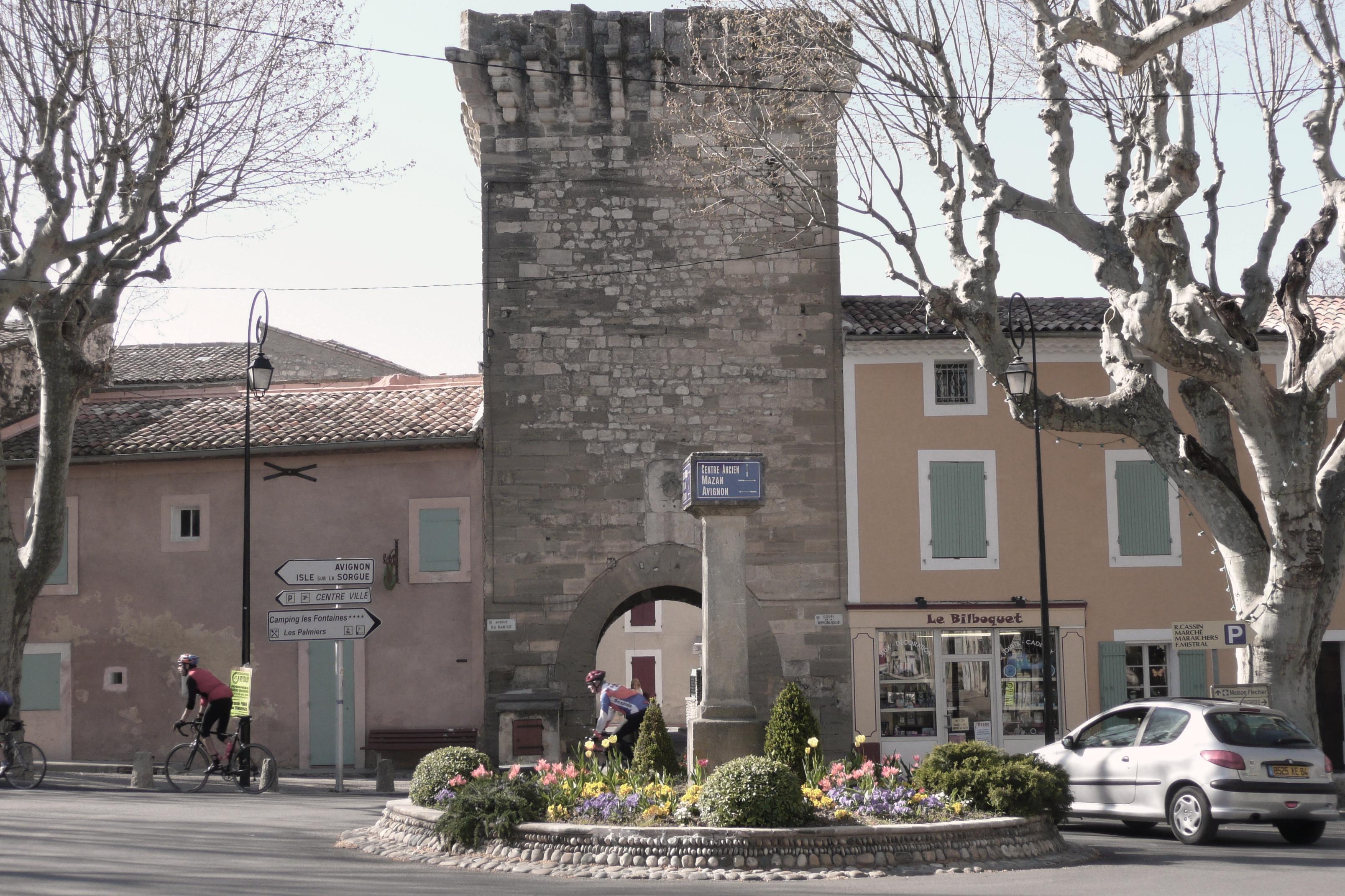 Pernes-les-Fontaines