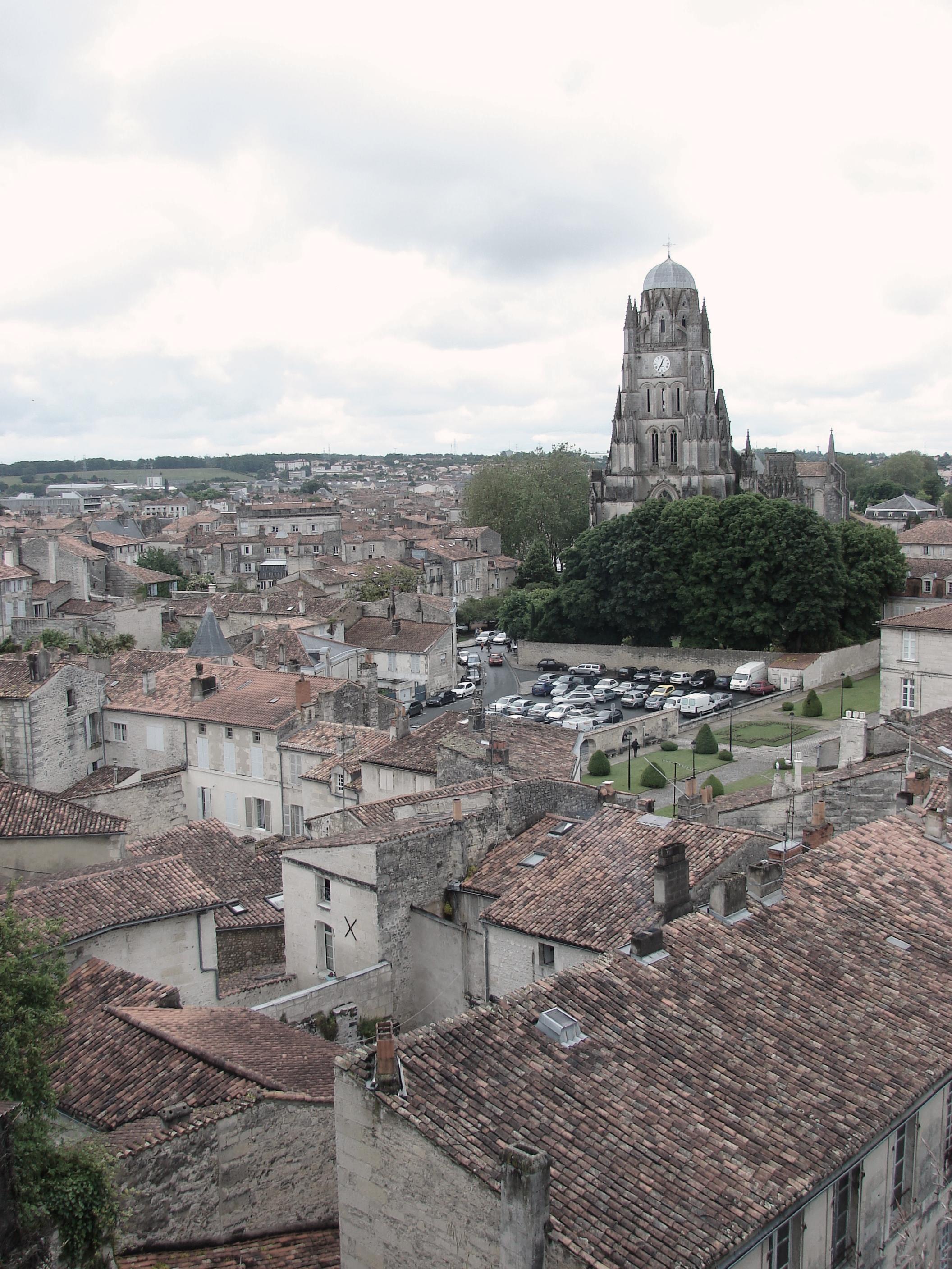 Saintes