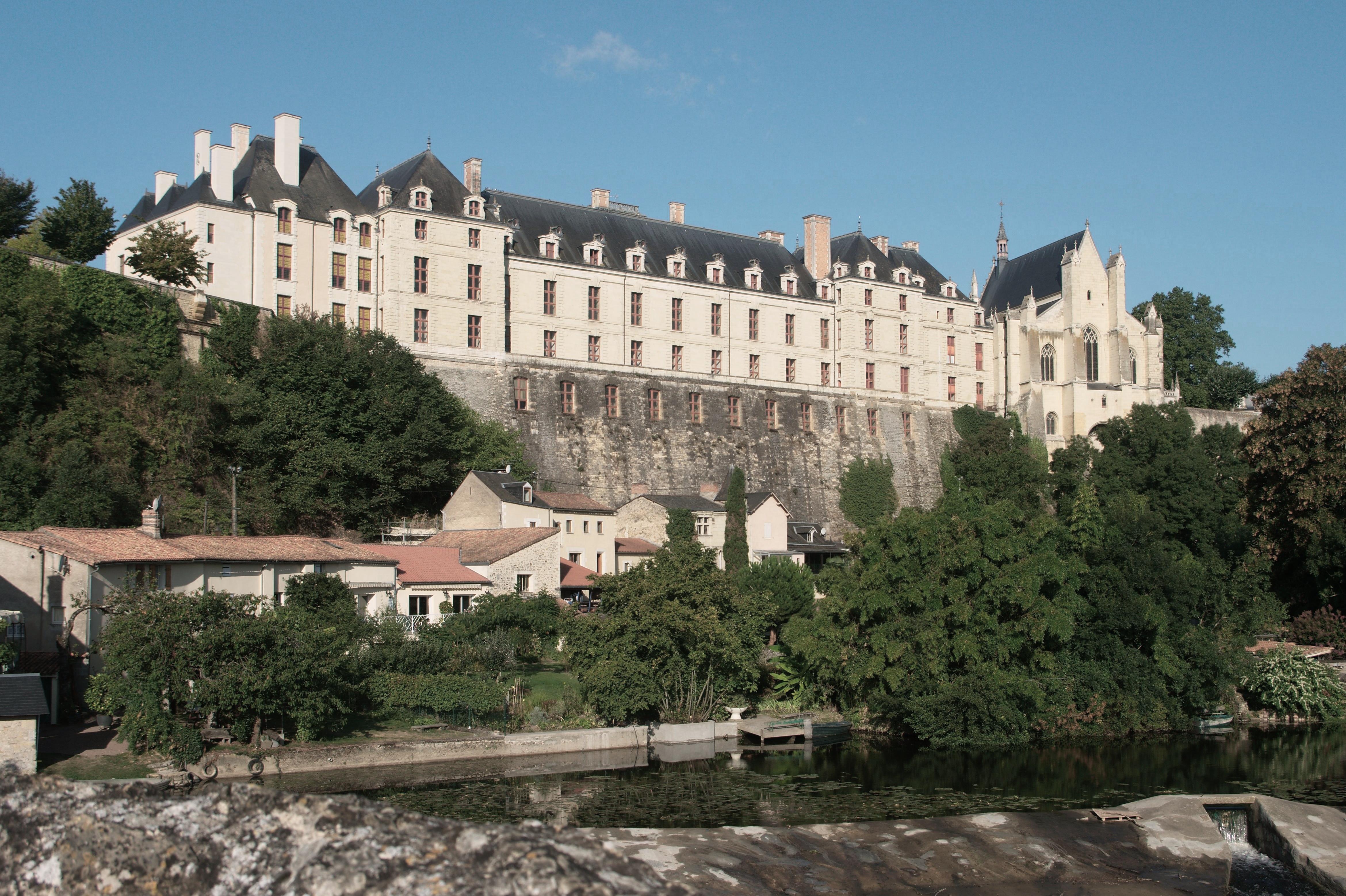 Thouars